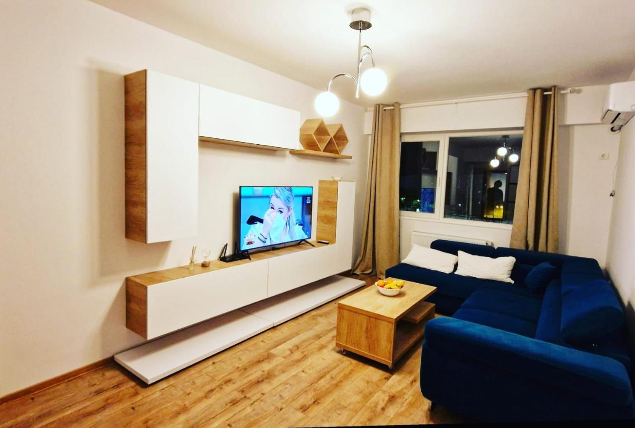 Lux & Confort - Apartament 3 Camere Bukarest Kültér fotó